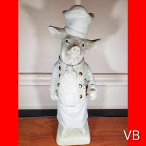 Countertop Chef Pig Statue Figurine.